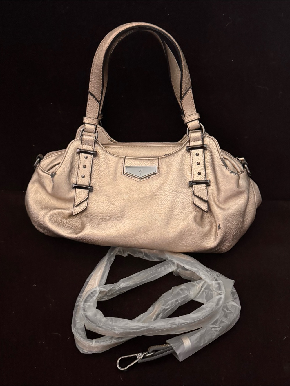 Simply Vera Vera Wang "Buena" Satchel – Metallic Champagne Silver Crossbody